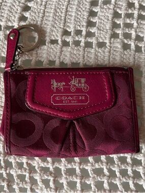 Coach Signature Keyring coin wallet berry colour